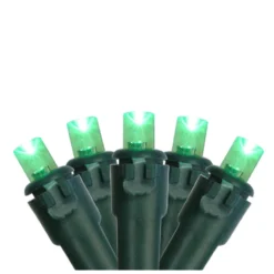 Northlight 4-ft X 6-ft Constant Green LED Mini Christmas Net Lights