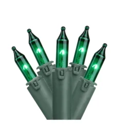 GKI/Bethlehem Lighting 100-Count 45.5-ft Constant Green Incandescent Christmas String Lights